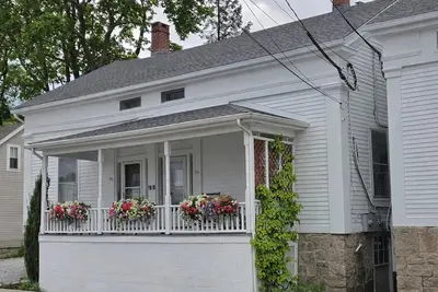 Image de Downtown Mystic w/ Parking - Walk to Everything