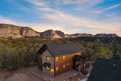 Image de Wander Inn| Lux Retreat near Zion and Bryce