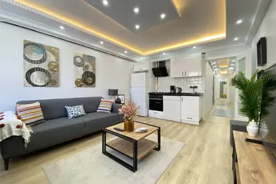 Image de High-Speed WiFi in Stylish New Apartment