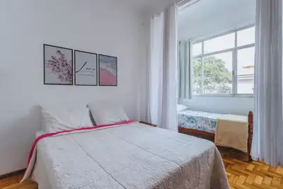 Image de Apto confortável, ótima localização e pet friendly