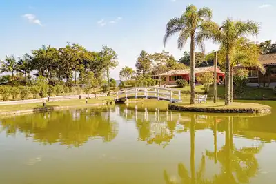 Image de Casa de campo c/ lareira, jogos e piscina aquecida