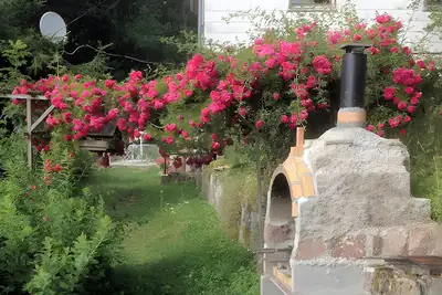 Image de Gîte « Des 3 Ânes » : Vue Montagne, Terrasse Privée et Wi-Fi