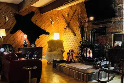 Image de Private 32-acre country paradise - Fully furnished 6-bedroom retreat