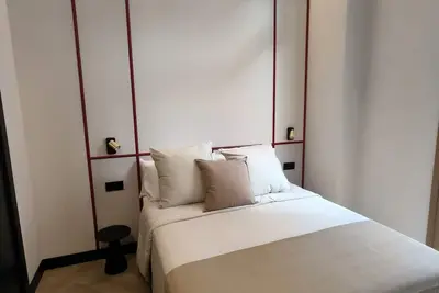 Image de Tipuana -Light, calm and balance in front of Castelar