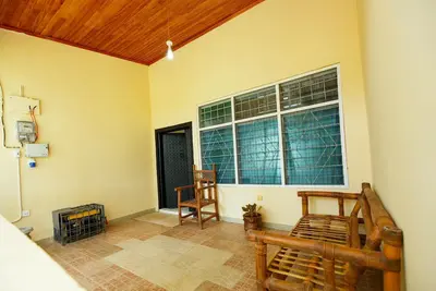 Image de Tranquility Haven: Charming 2-bedroom house with Ac in adorable Cape Coast