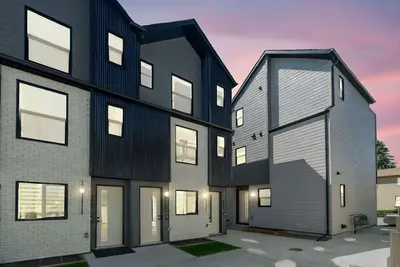 Image de Centrally Located 3-Bedroom | Easy City Access