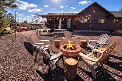 Image de Budget Friendly Cabin with two Fire Pits