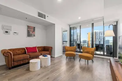 Image de Prime 2br City Escape Walkable Cbd Free Parking