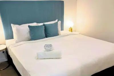 Image de 2br Apt with Pool, Gym & Sauna with Balcony