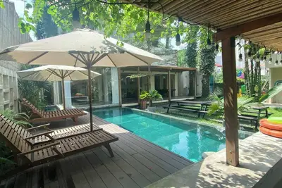 Image de Villa có hồ bơi riêng ở tại trung tâm Hà Nội
