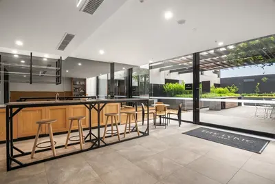 Image de Appartement lumineux de 2 chambres au cœur de Fitzroy