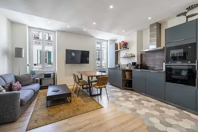 Image de Appartement moderne climatisé 2 chambres/4 salles de bain - Cannes