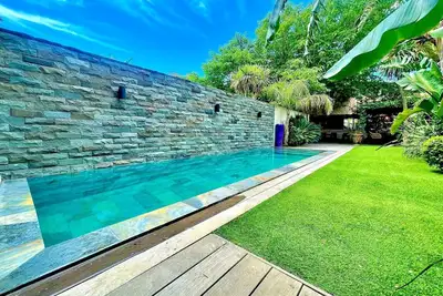 Image de Maison de 150 m2 avec piscine dans le golfe de Saint Tropez!