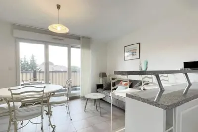 Image de (P) T2 à 2 pas du Bassin