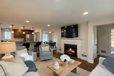 Image de Portsmouth Landing | 4bdrm, Modern Escape, Central