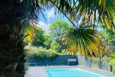 Image de Grande maison familiale 240 m² + piscine chauffée (mai/sept) à 5 min des plages.