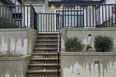 Image de Kozi home sweet home In Burnaby central location. Nearair port 30 minutes.