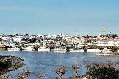Image de Appartement avec vue sur le port