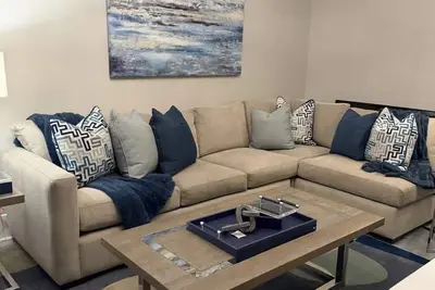 Image de Spacious 3-bedroom townhome near Atlanta