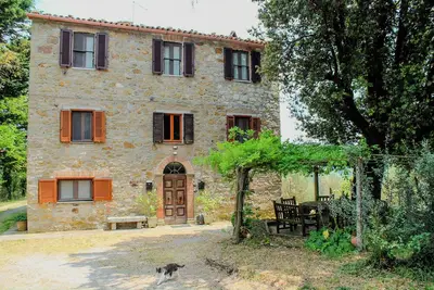 Image de Podere tra gli Ulivi