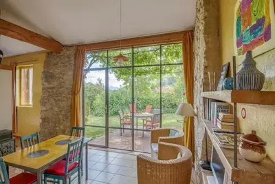 Image de Cosy Nature house avec vue sur la montagne