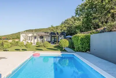 Villa Nature Embrace