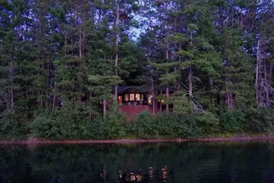 Image de Pinepoint Retreat  with Lakeside Sauna