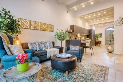 Image de Luxury 2bedroom house with large back yard Rabe1-2