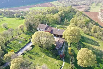 Image de Cozy apartment with large garden 10 min from the Fair and West Vicenza