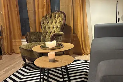 Image de Spacious and central 3-bedroom apartment in a semi-detached house