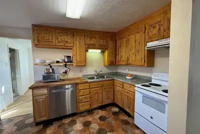 Image de 3-bed, 2 bath, house in Moab with WiFi, Ac and fenced yard, dog friendly