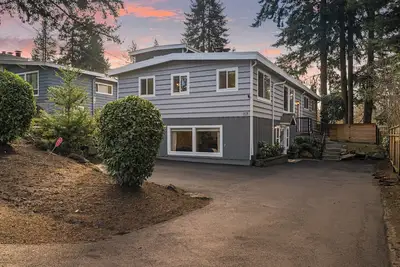 Ada/King Beds/Bbq/Fire Pit/4, 400 sqft/Game Room