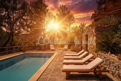 Image de L'Oustaou… La Suite : Villa Balcon panoramique entre Luberon et Ste-Victoire
