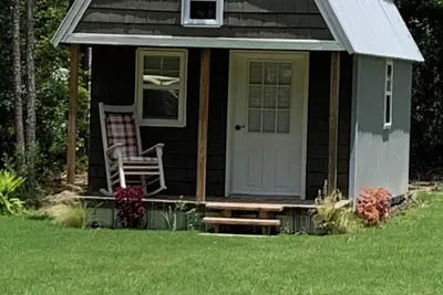 Image de Cozy cabin in Eastman with all the amenities\n+ space and privacy