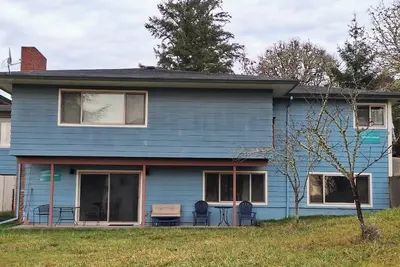 Image de Wine Country Retreat Near Hagg Lake | 4 Queen Beds | Pet Friendly