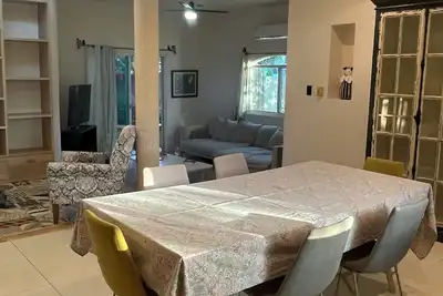 Image de Enchanting 3 bedroom villa in Valladolid/peaceful garden quiet walkable location