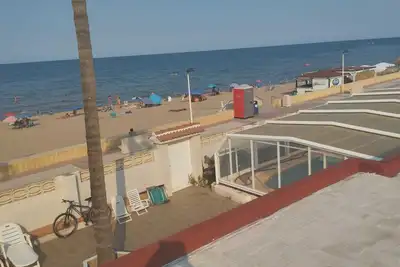 Image de Villa in Gandía Beach in erste Strand Promenade. WiFi kostenloss Privaten Pool