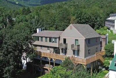 Image de Sugarbush Village Condo w/Sauna & Trails