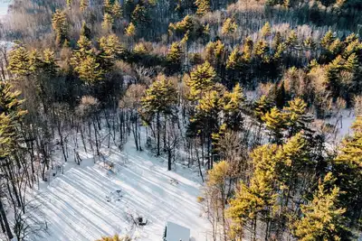 Image de New to Vrbo! Secluded White Mtns Home•Hot Tub, Ev, Pets•Near Kanc Hwy, Sleeps 10