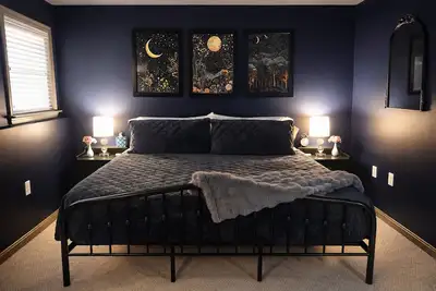 Image de Cozy Apartment w/ King bed in lovely Va Wine Country; Enough room for up to 6!