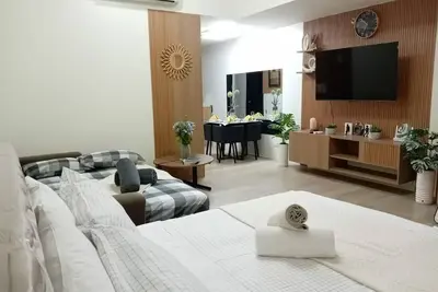 Image de Klassi Executive Comfort Near Naia | Fast WiFi & Safe Stay