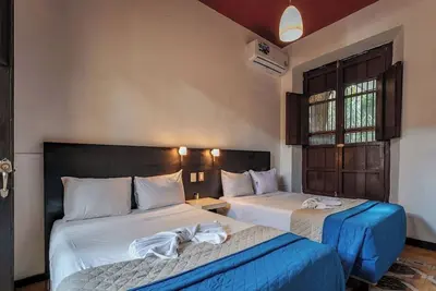 Image de 2 Bright Rooms in the Heart of the City, Perfect for Families or Friends