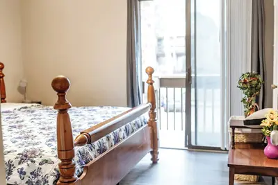 Image de Rest Easy Retreat / 2br Near Shsu/Pool/WiFi/Free Parking