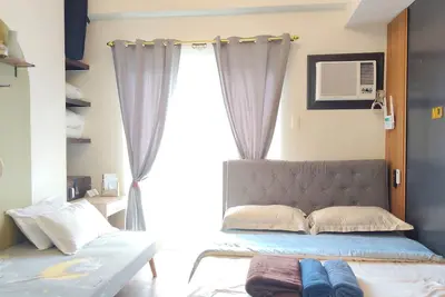 Image de 10-mins walk from airport-Furnished 1br condo