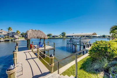 Image de Villa Linovizo - on water, pool, spa, views, boating