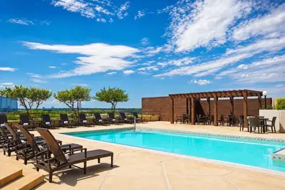 Image de 2 Units | Westin Dallas Park Central | Near Uptown