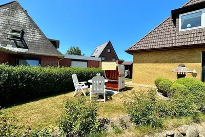 Image de Comfortable vacation apartment with garden and close to the sandy beach in Westerland