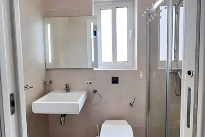 Image de Sunshine Court Apartment no 1