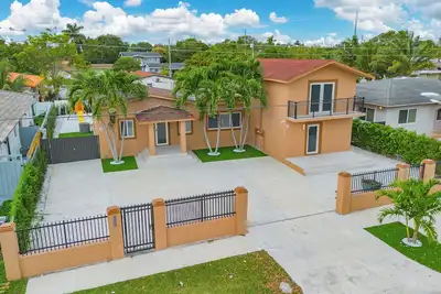 Image de Spacious 4-bedroom villa in fabulous Miami with cool Ac