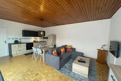 Image de Appartement au rez-de-chaussée avec terrasse privée et Internet